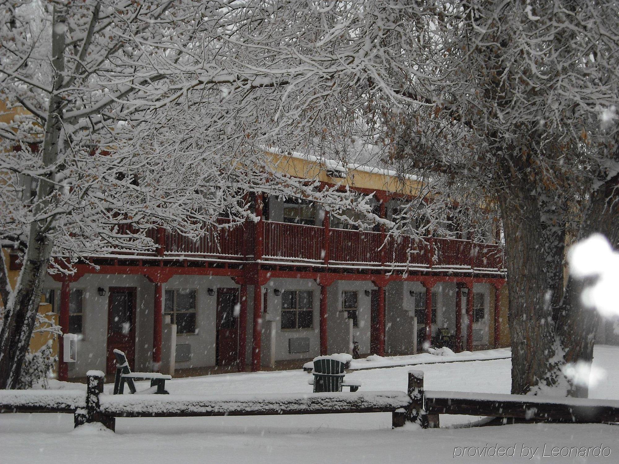 El Pueblo Motel
