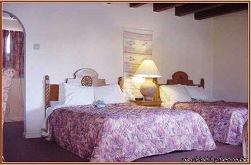 El Pueblo Motel